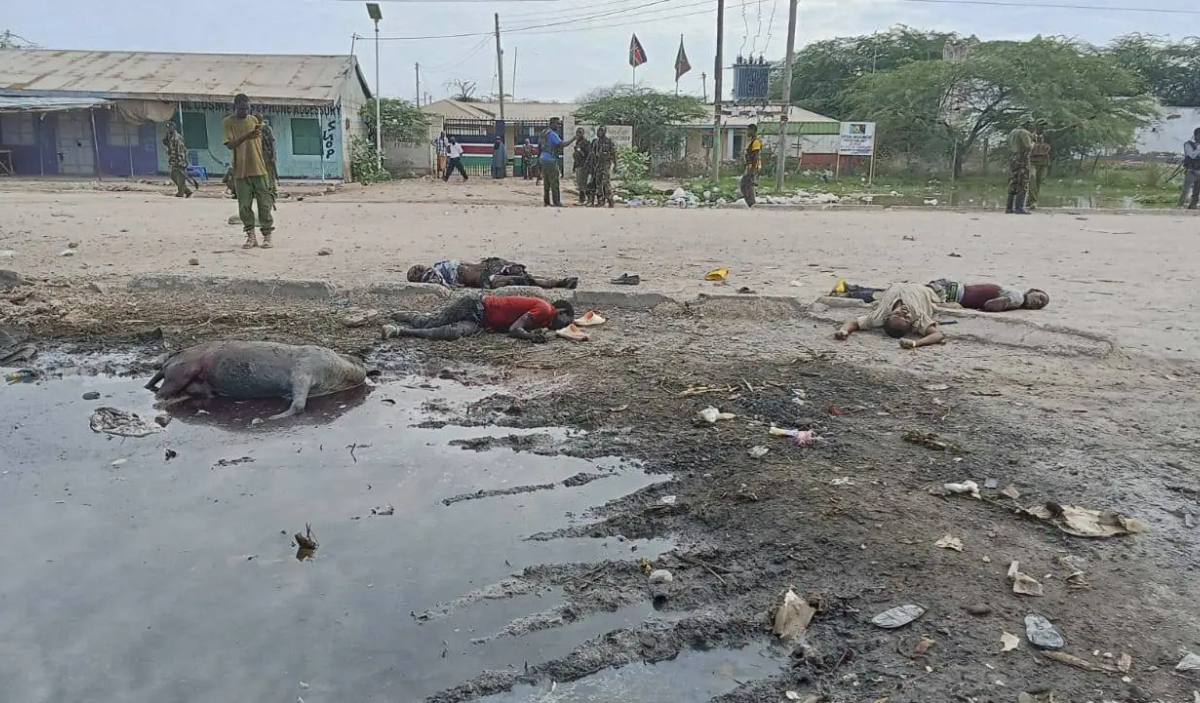 Bomb attack in Kenya kills 5 people near Somali border