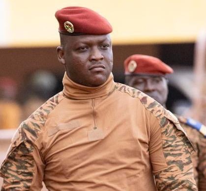 Traoré inaugurate Cement factory