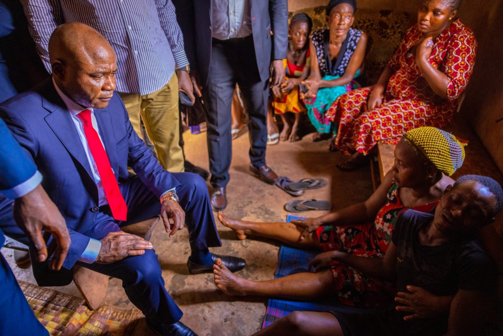 Days after the brutal attacks on Ugwujoro village in the Nimbo Community of Uzo Uwani Local Government Area in Enugu State, Governor Peter Mbah visited the community with assurances of justice and support for the affected community.