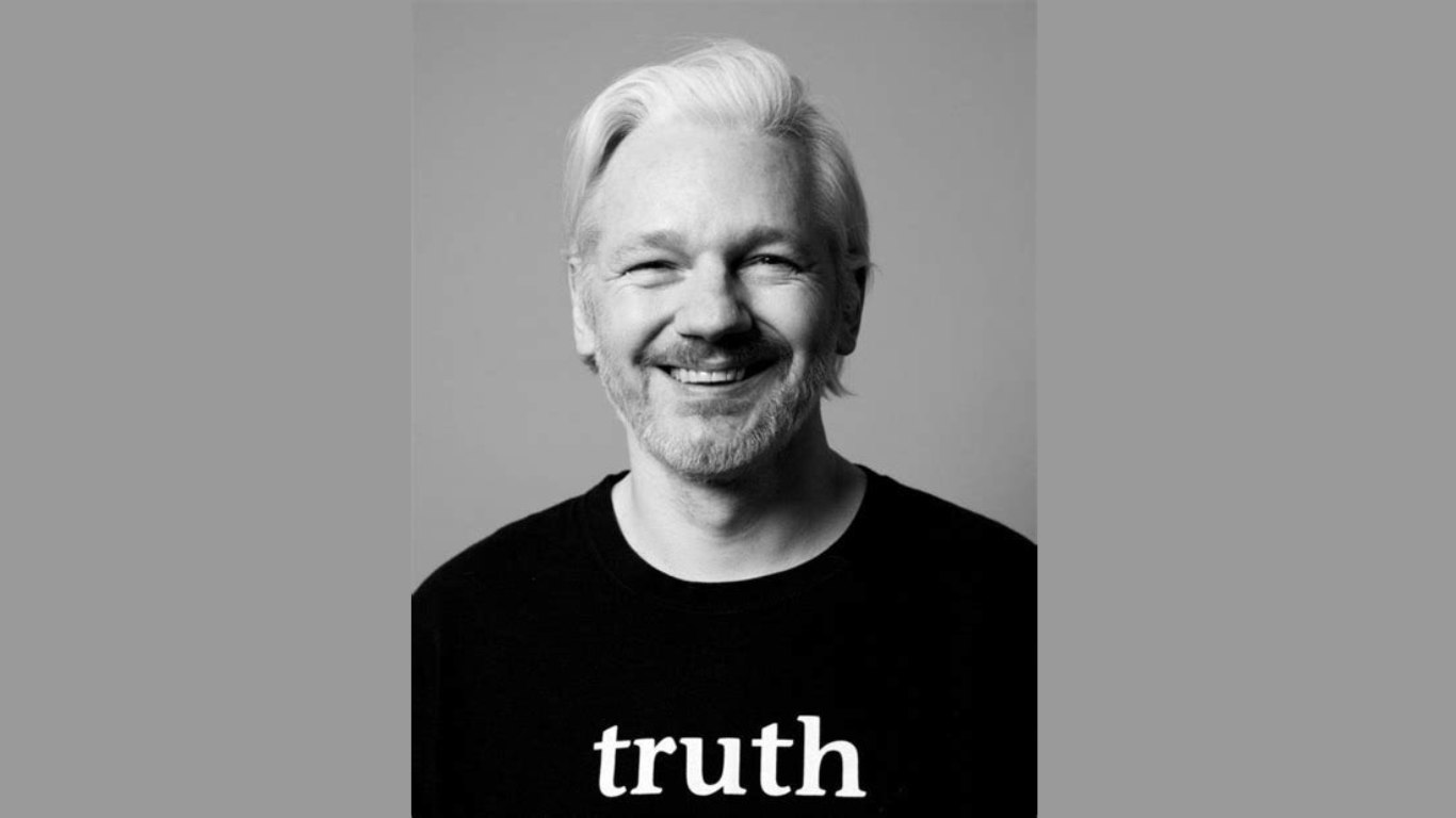 Wikileaks Julian Assange Lands In Australia Soil As Legal Saga Ends