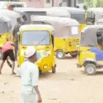 A tricycle operator reportedly took his life in front of the Lagos State Traffic Management Authority (LASTMA) office at Odogunyan, Ikorodu, after his vehicle was seized.